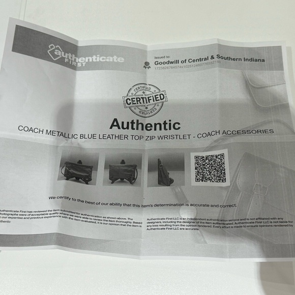 Coach Mickie Blue Metallic Leather Purse Wristlet EUC - Picture 8 of 11